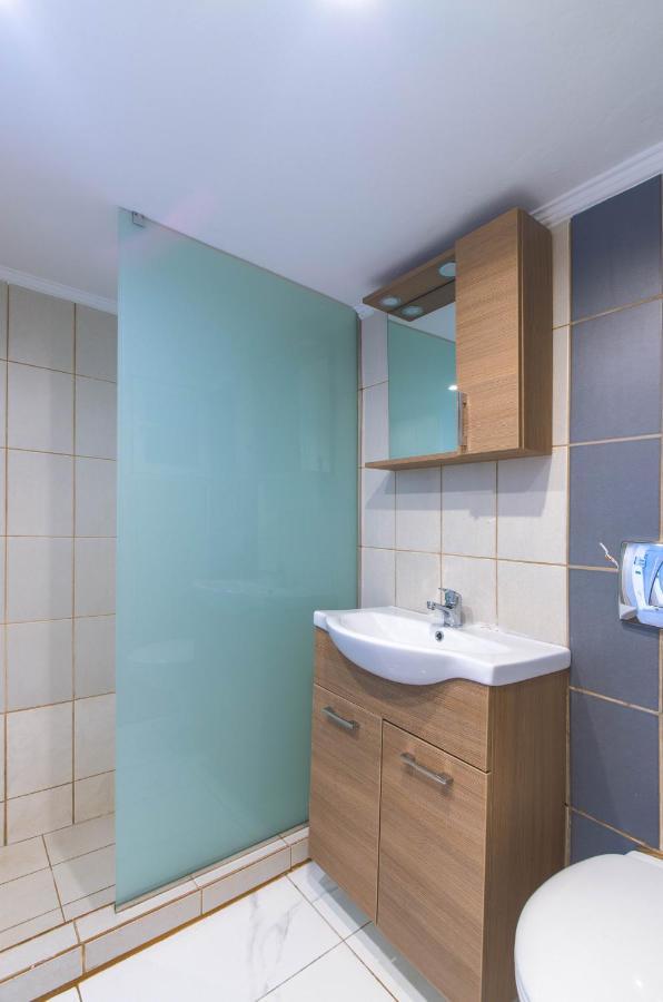 New Renovated 1B Apartment Close To Historic Center アテネ エクステリア 写真